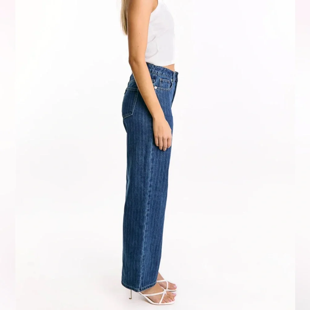 beginning boutique pinstripe slouchy jeans - Picture 2 of 7
